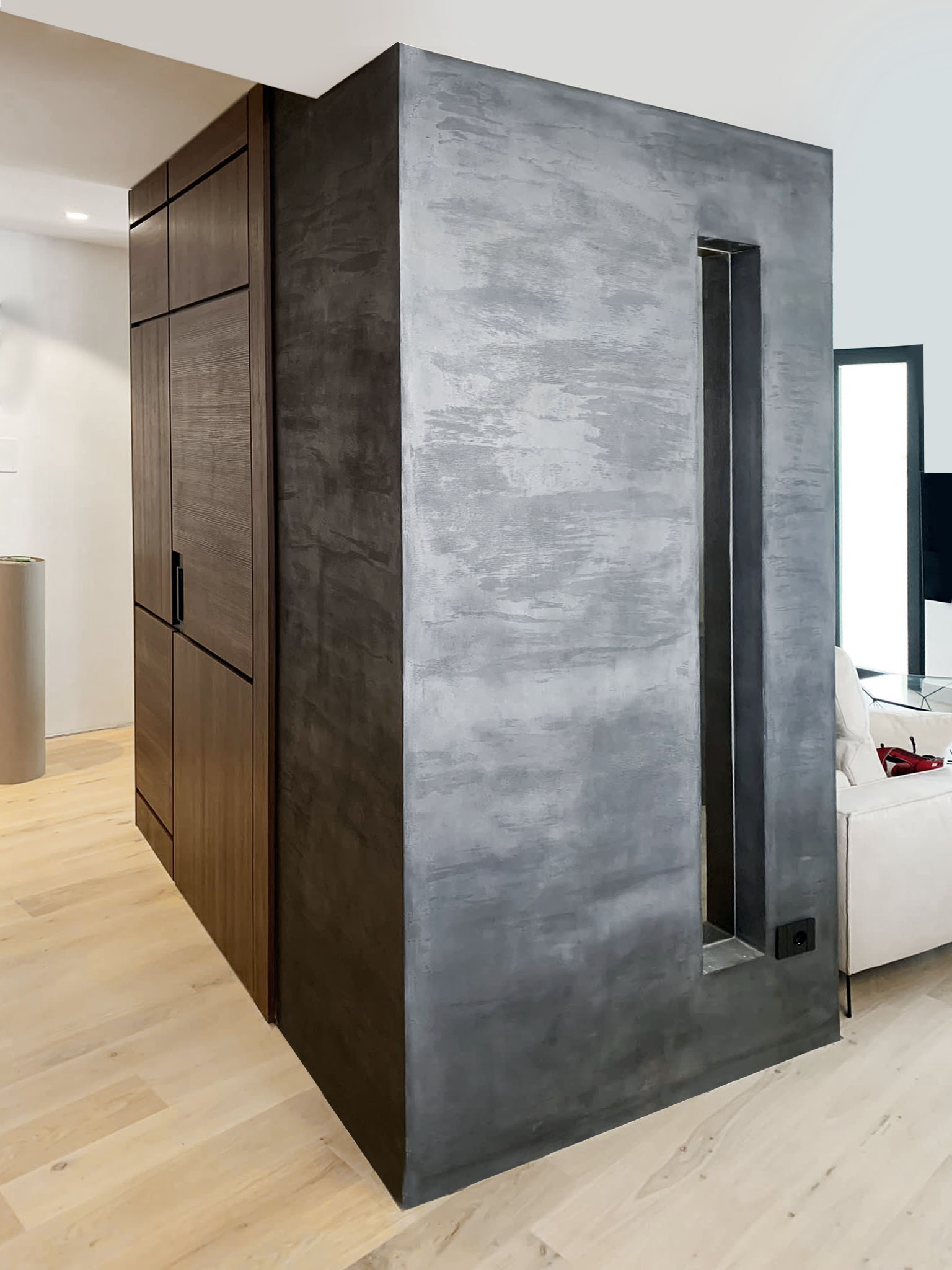Microverlay®, rivestimento cemento resina basso spessore medium gray. Villa privata, Grosseto (GR)
