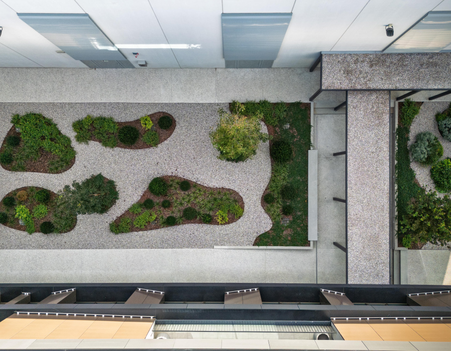 ItalianTerrazzo Ghiaino Lavato pavimento esterno Azienda Vittorio Veneto TV01-min