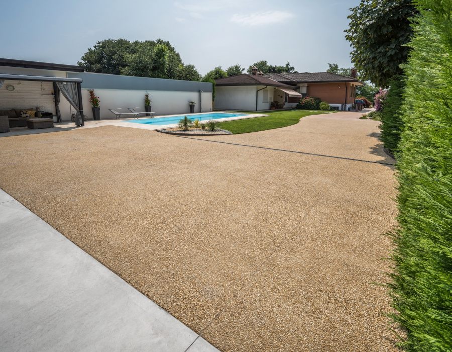 ItalianTerrazzo®, sol en béton désactivé couleur Paglia. Villa privée, Loria (Italie). 02