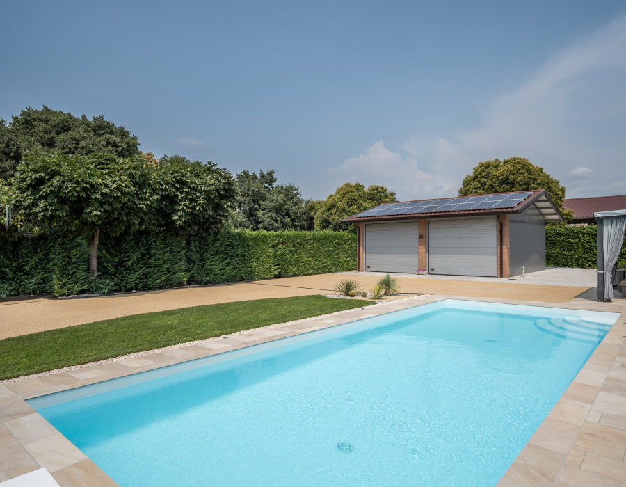 ItalianTerrazzo®, sol en béton désactivé couleur Paglia. Villa privée, Loria (Italie). 05