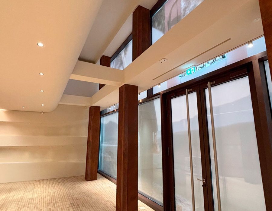 Oxydecor Rust rivestimento effetto ruggine Corten Showroom Polene Amburgo Germania 02