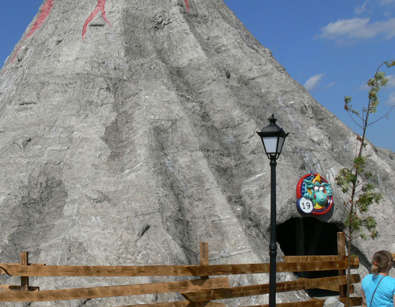 rocce artificiali vulcano - Luna Park Polonia
