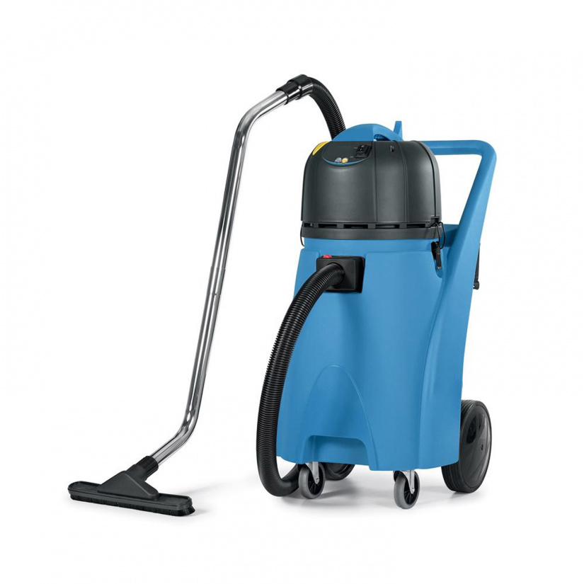 Professional wet vacuum cleaner 