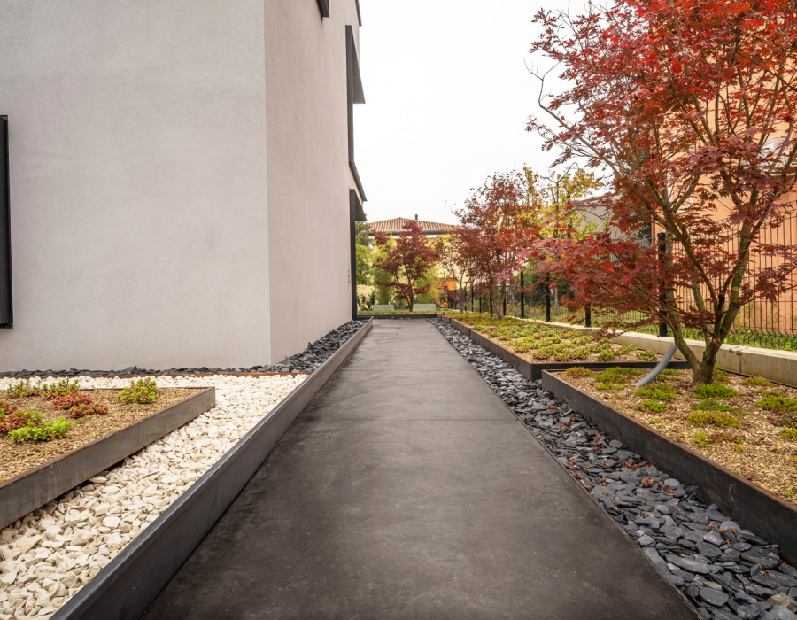 Deco Nuvolato, Boden mit Wolkeneffekt in der Farbe Dark Gray. Private Villa, Treviso (Italien)