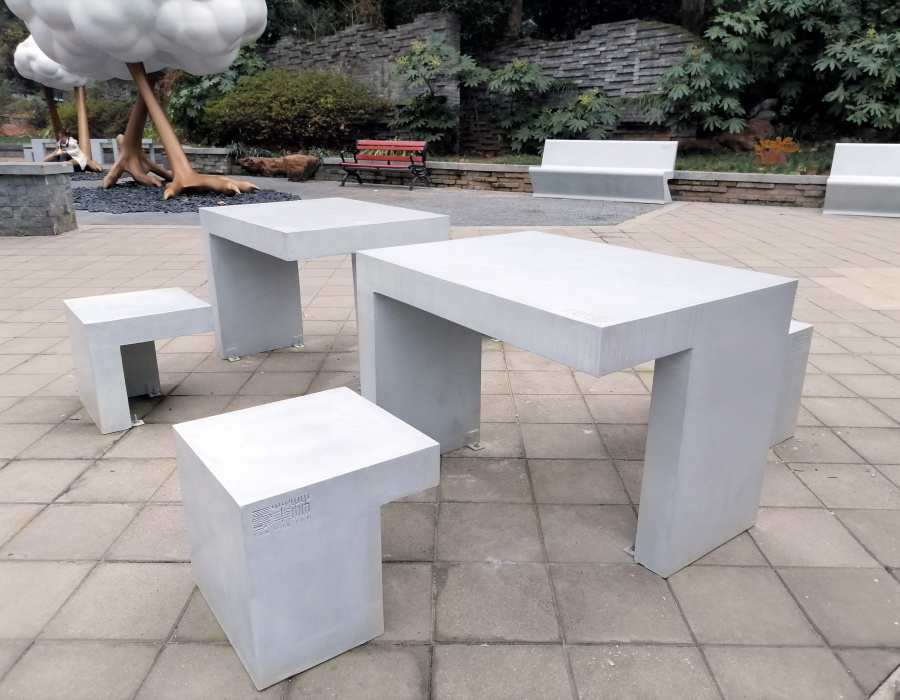 microverlay light gray benches Wuhan 09-min