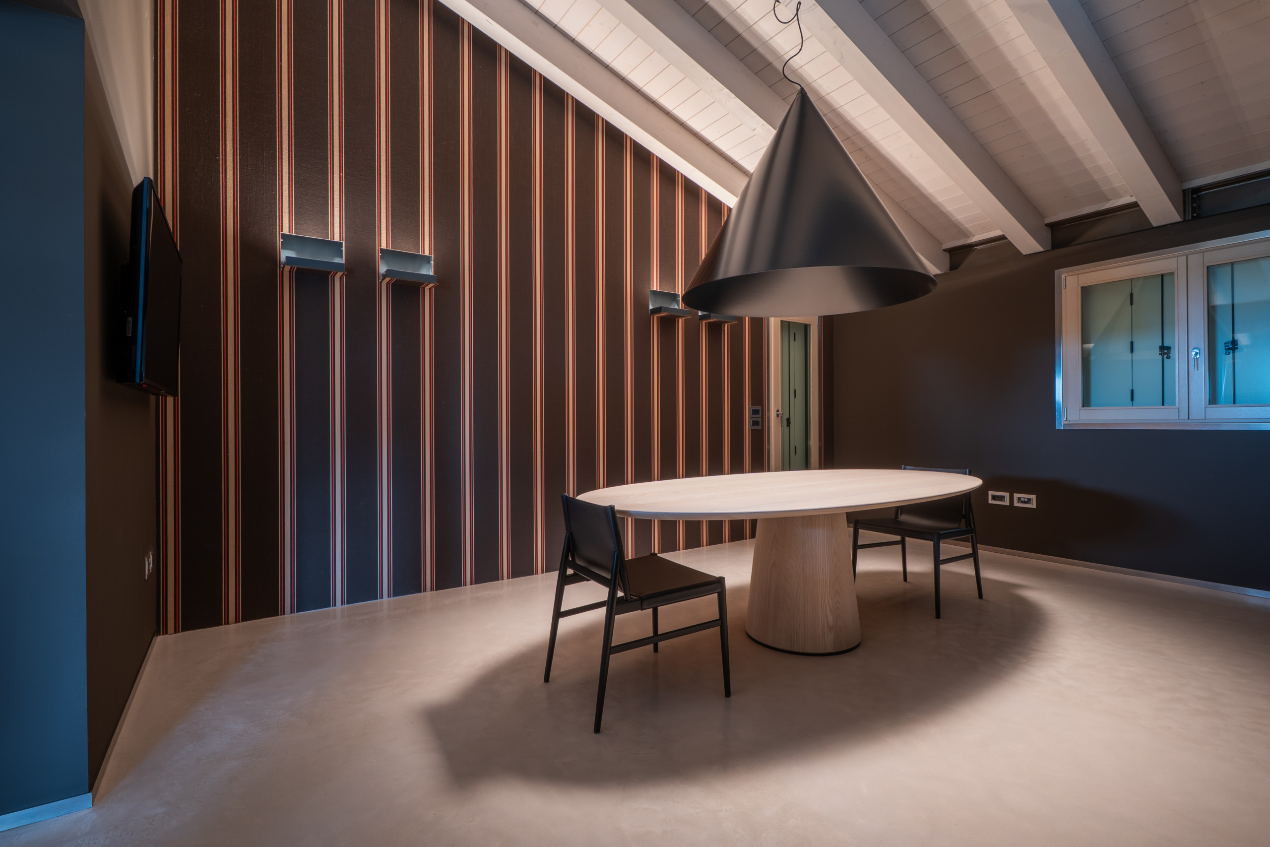 pavimento Skysense leggermente nuvolato a bassissimo spessore Montebelluna