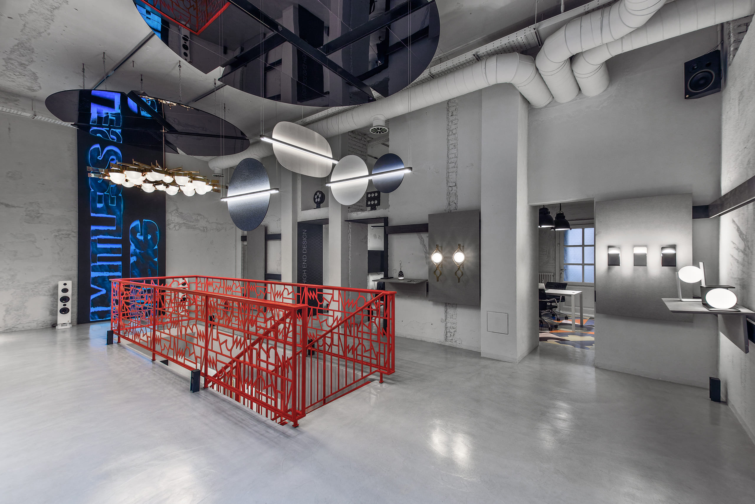 Micro Flat pavimento in cemento resina taupe Auralis Space Milano