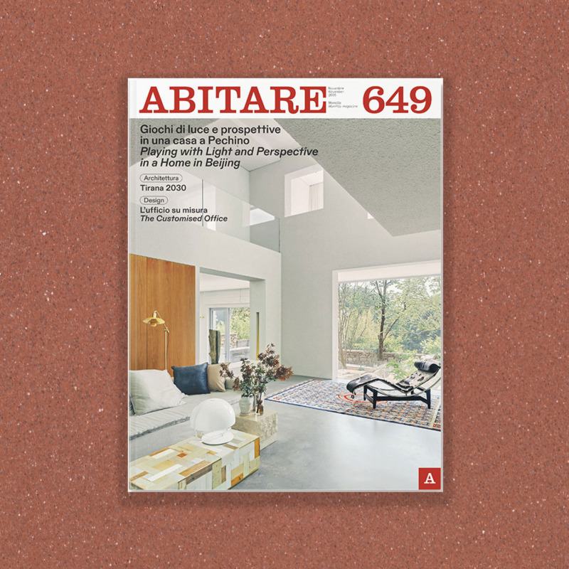 Rivista abitare con pavimento Pavilux Sablée Isoplam