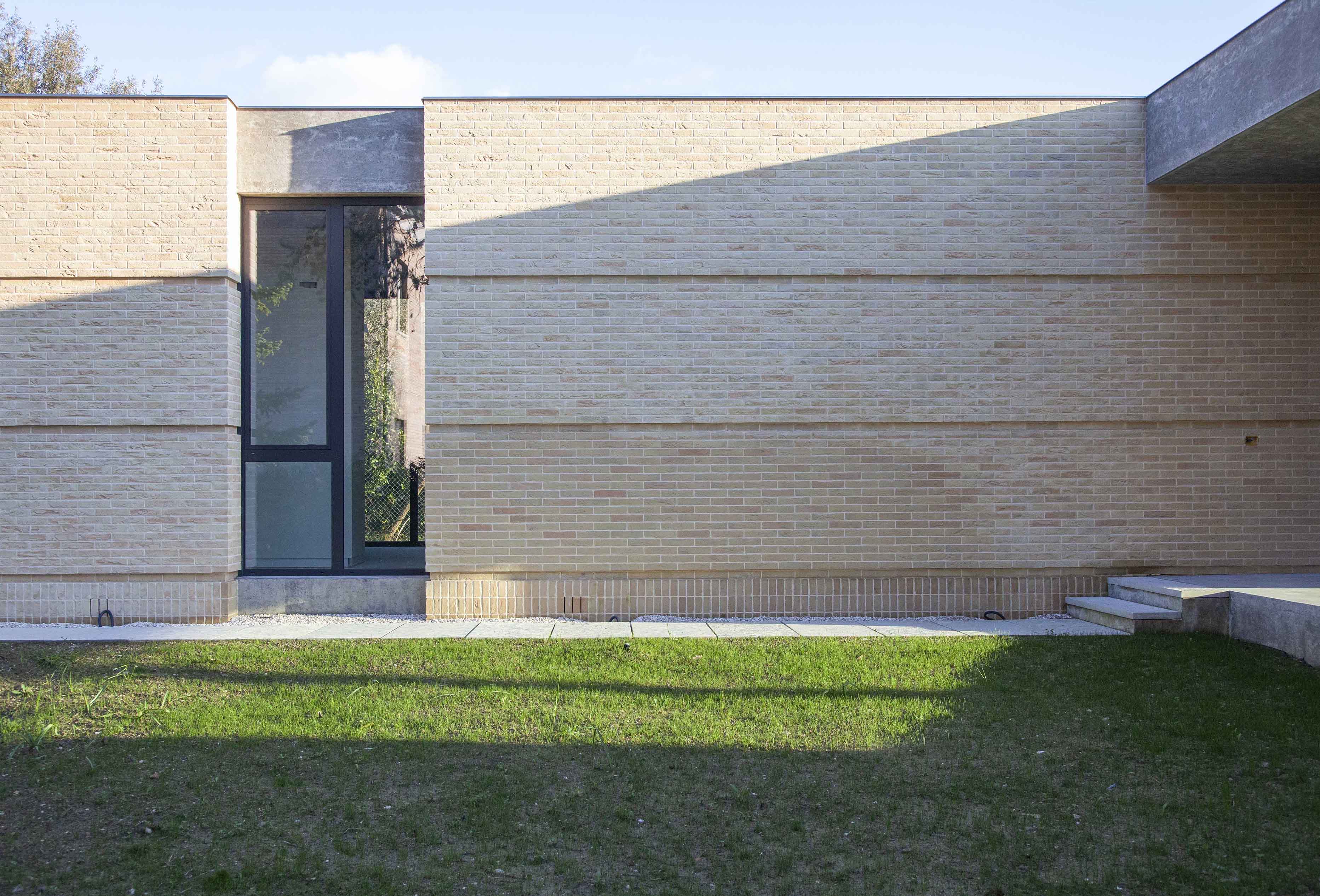 Vista esterna della Veterinarian’s House Arch. Gregorio Percorelli