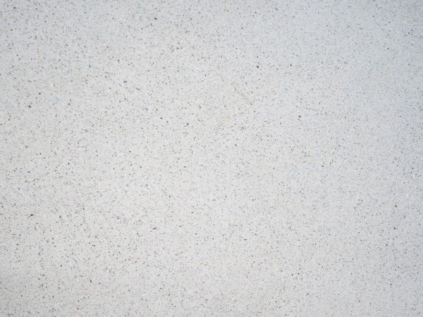 Dettaglio della finitura Terrazzoverlay XL della pavimentazione esterna del museo