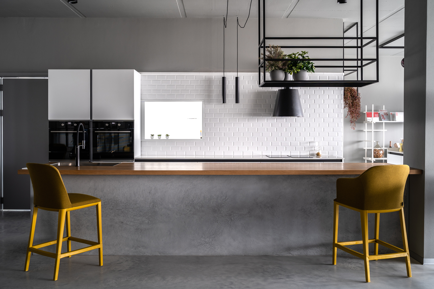 Pavimentazione continua per mensa aziendale